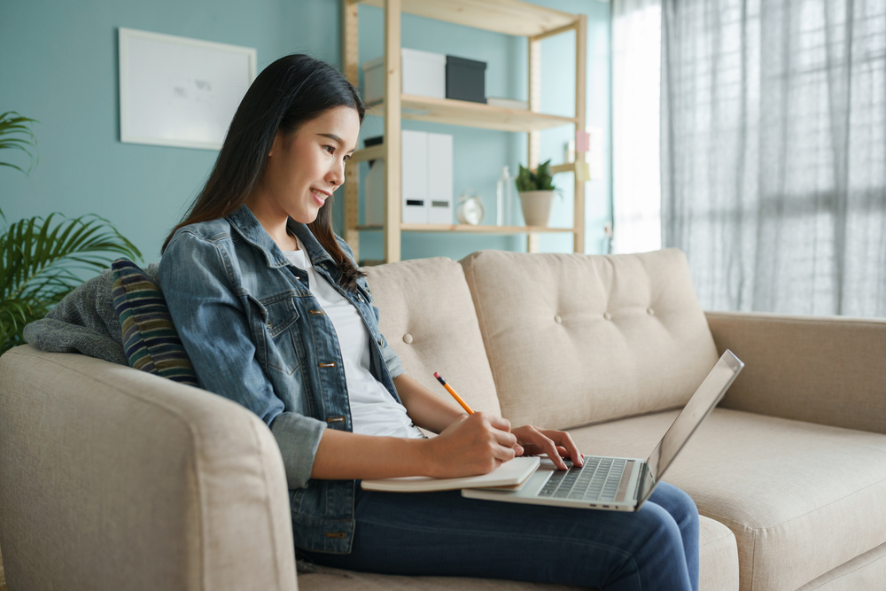 Working Remotely? Take a Break Every 30 Minutes — Your Home Office May be Ruining Your Back!