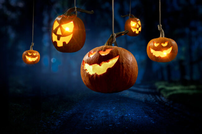 6 Tips To Avoid Neck And Back Pain This Halloween