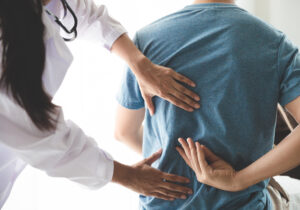 Middle back pain: Causes and Relief