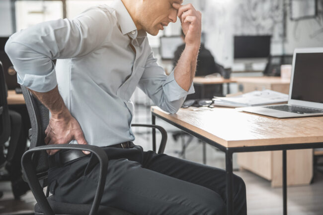 Avoiding Back Injury at Work- Tips from the Experts Avoiding Back Injury at Work- Tips from the Experts